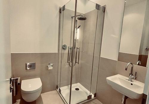 Gäste Bad/WC Flur