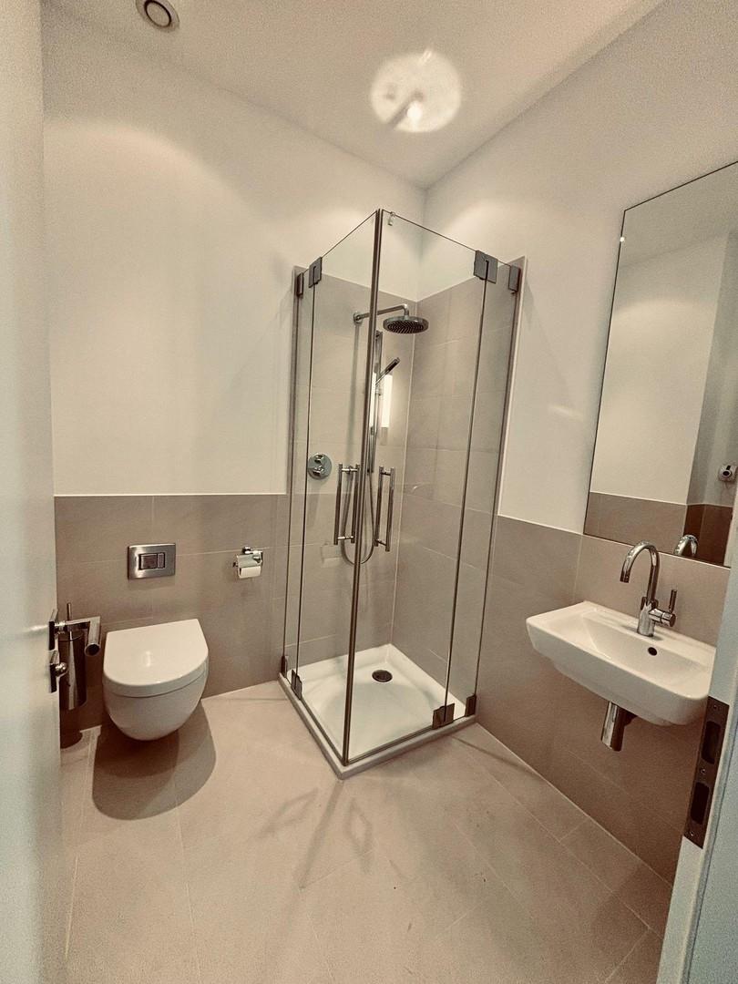 Gäste Bad/WC Flur