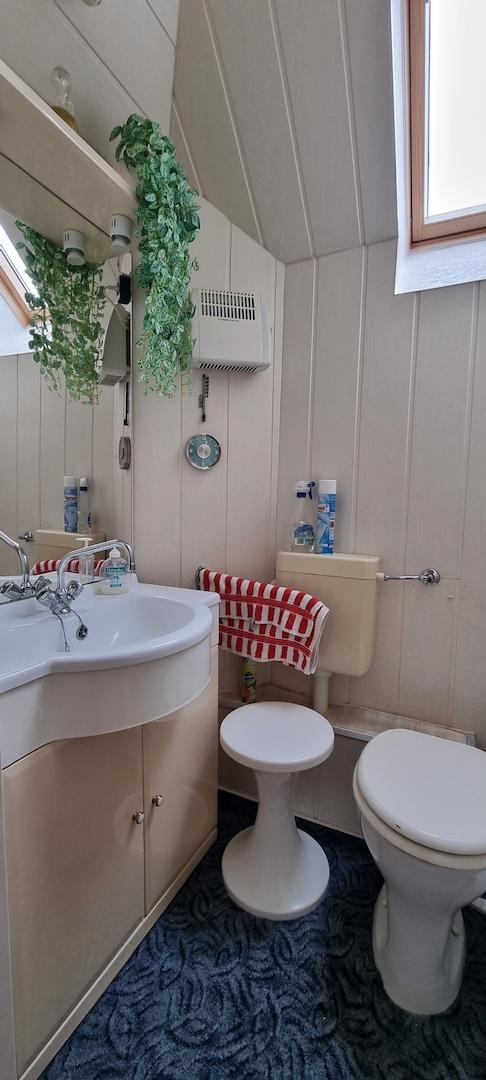 OG WC