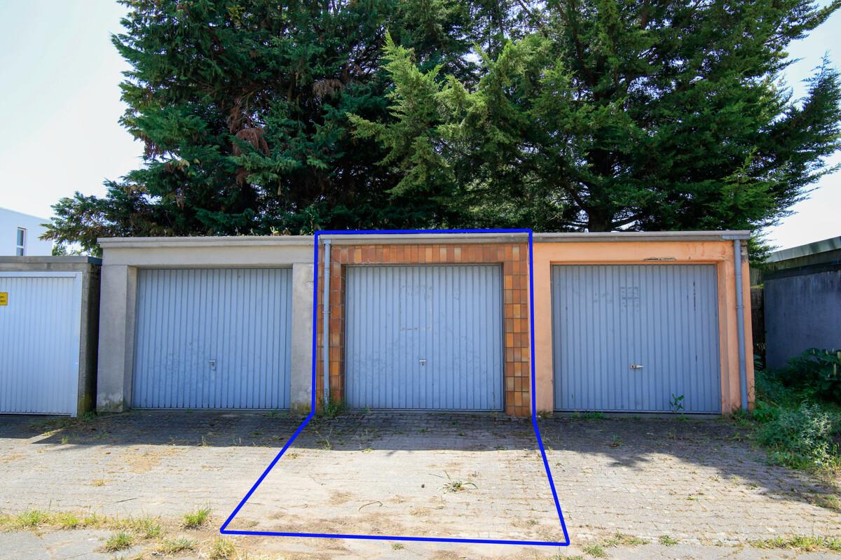 Garage Frontansicht