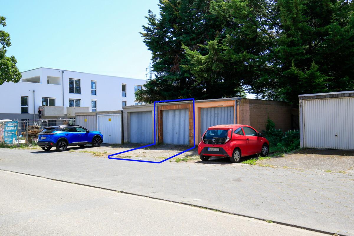 Garage Seitansicht