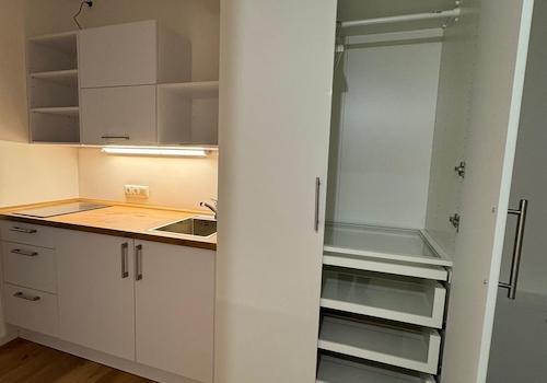 Kleiderschrank