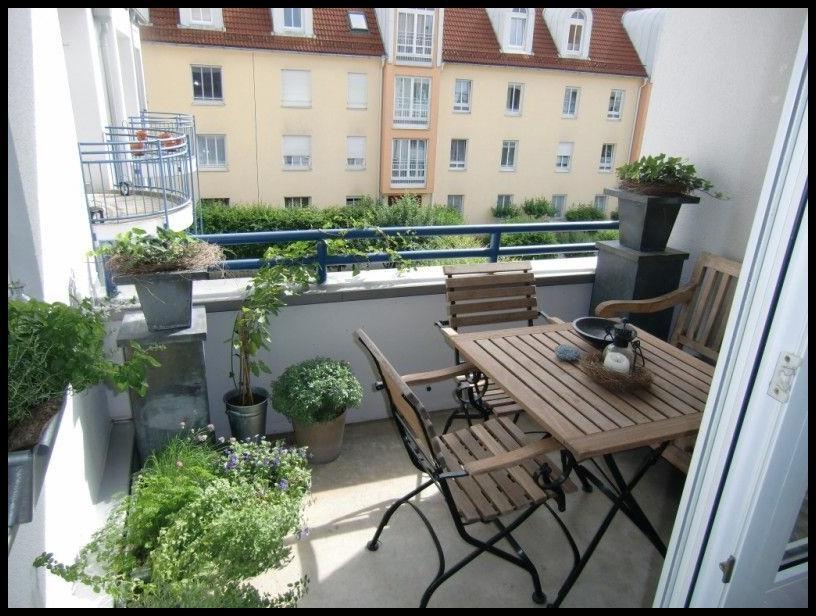 sonniger Balkon