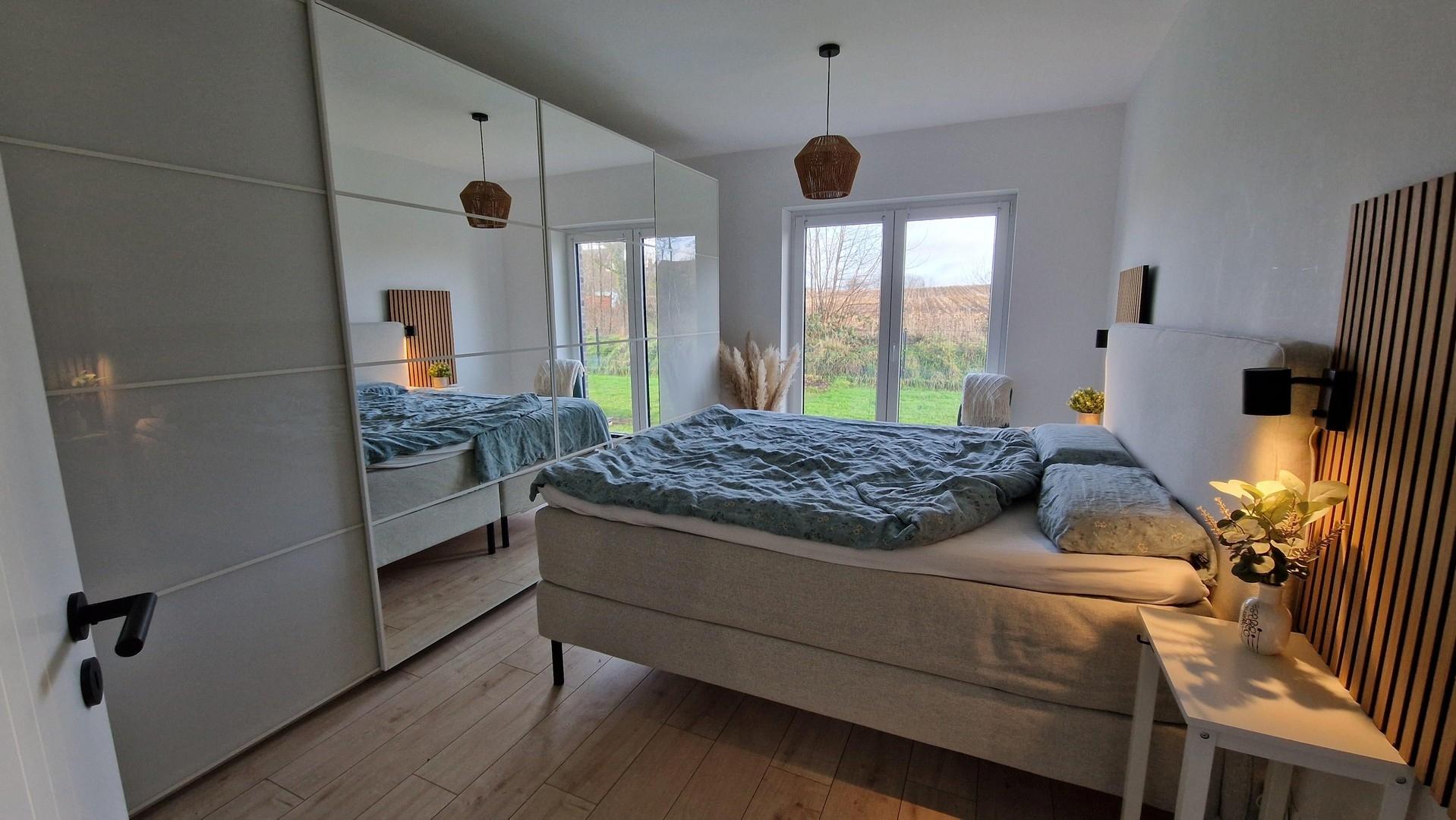Schlafzimmer / Zimmer 1