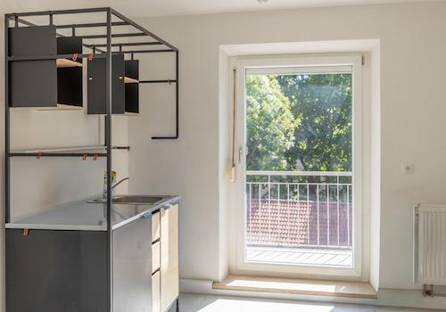 Gut geschnittene 2 ZKB mit Balkon in zentraler Lage mit Wohlfühlcharakter