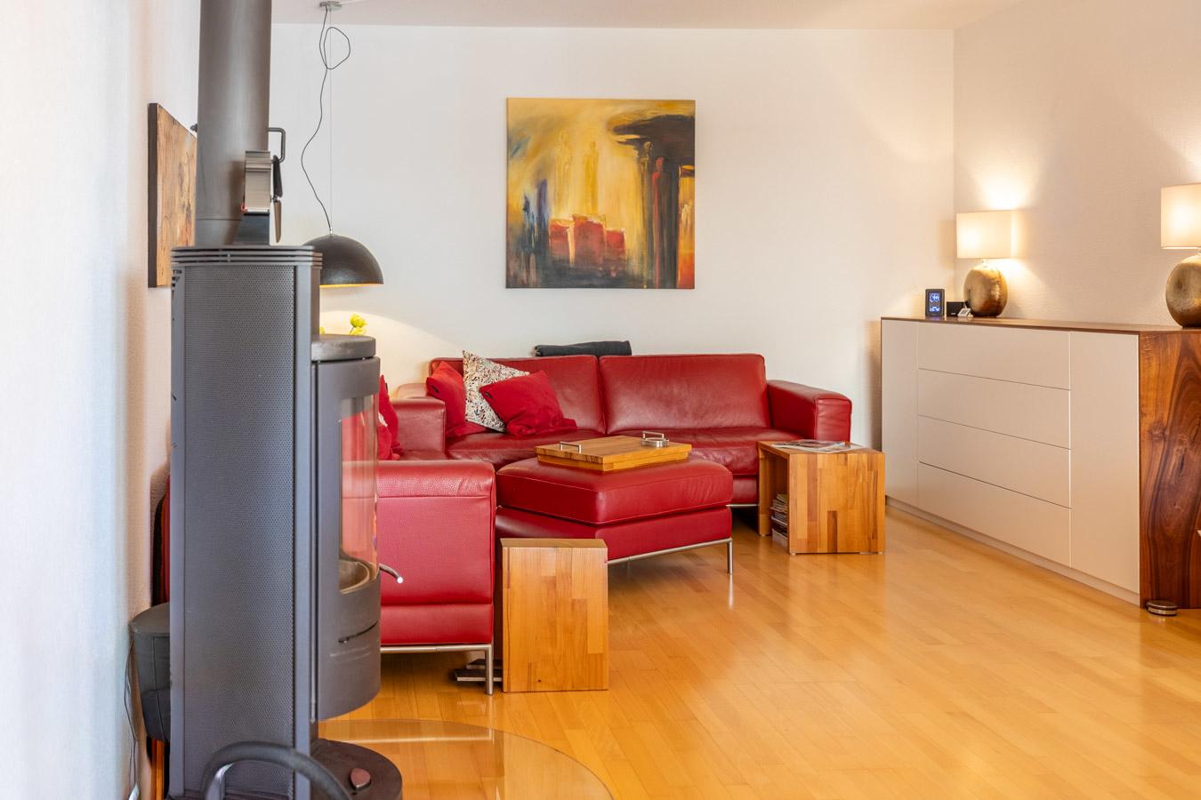 Exklusive Maisonette in traumhafter Ruhelage – Schlösschen-Architektur, Garten & 2 TG-Plätze