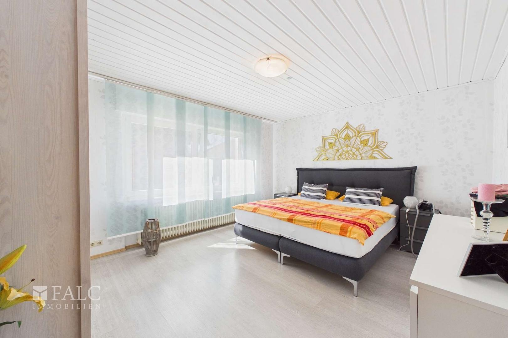 Wohnung-EG