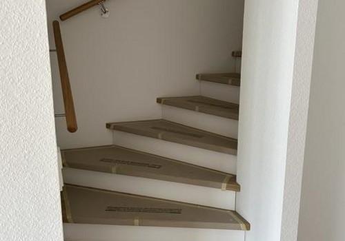 Treppe vom EG ins OG