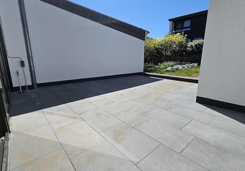 Terrasse + Garten