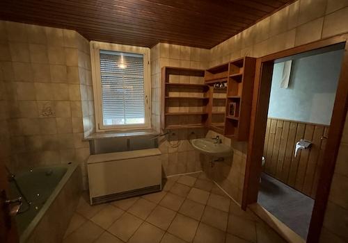 Badezimmer EG