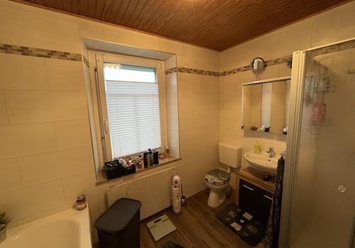 Badezimmer 1. OG