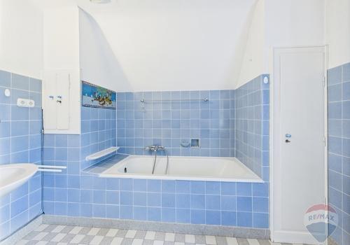 Elternbadezimmer
