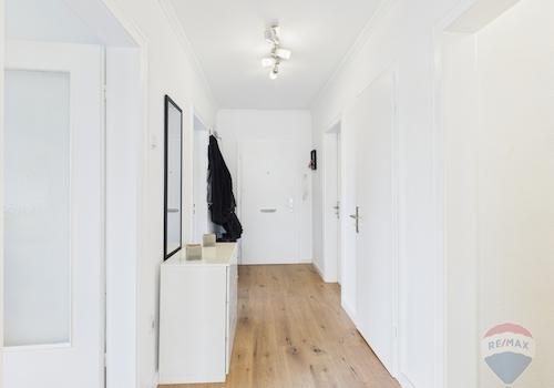Flur Richtung Haustür