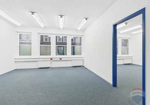 Büro 4
