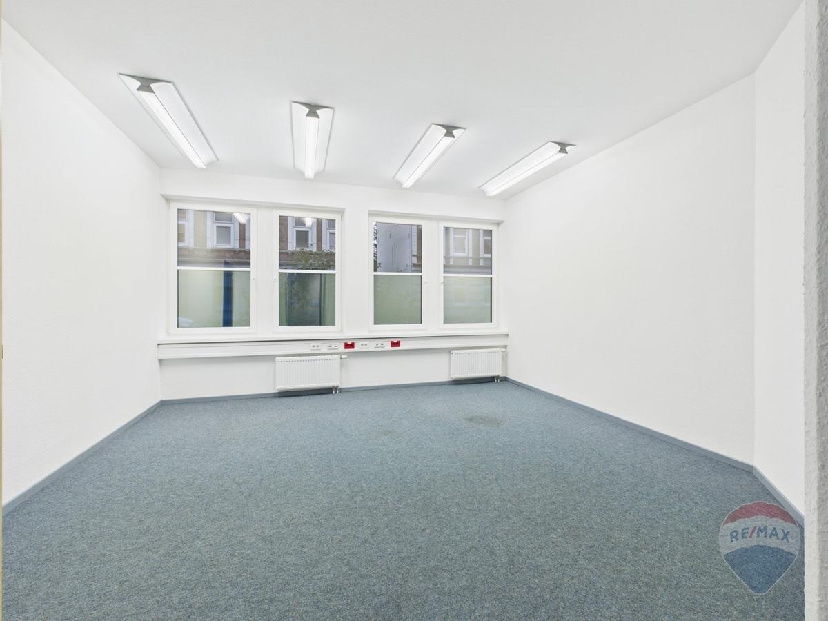 Büro 3
