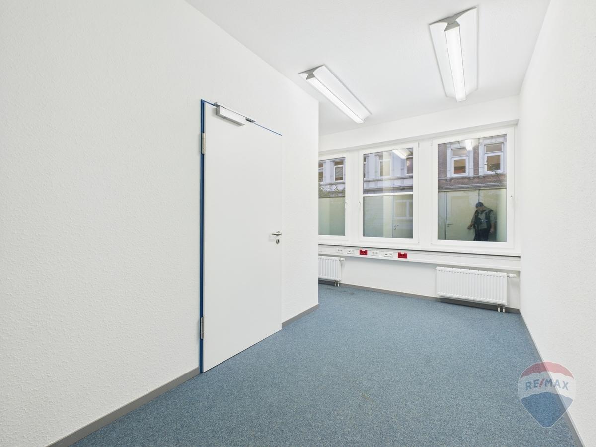 Büro 5
