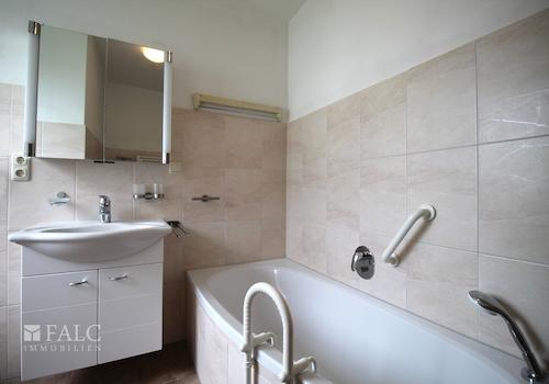 Badezimmer EG