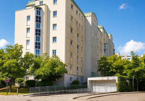 Wohnen mit Komfort: 4 Zimmer, Balkon und optimale Infrastruktur