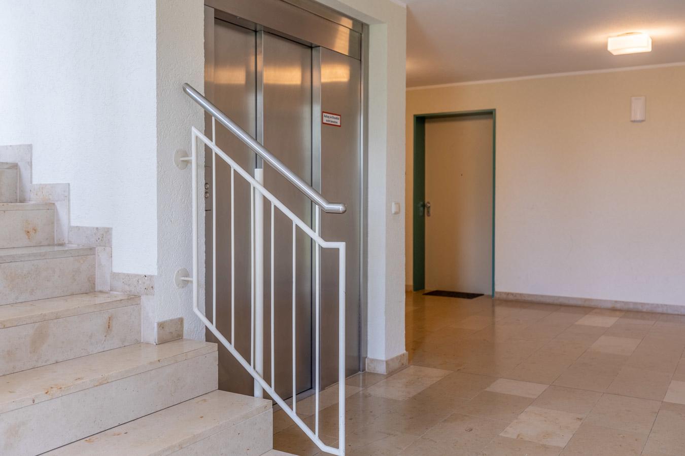 Wohnen mit Komfort: 4 Zimmer, Balkon und optimale Infrastruktur
