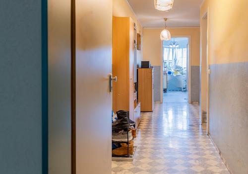 Wohnen mit Komfort: 4 Zimmer, Balkon und optimale Infrastruktur