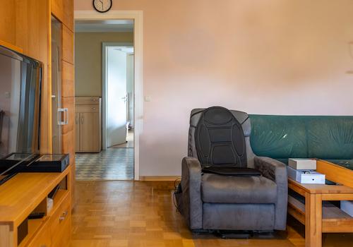 Wohnen mit Komfort: 4 Zimmer, Balkon und optimale Infrastruktur