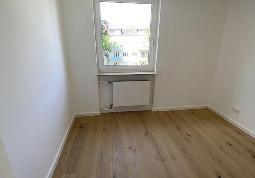 BEISPIEL Ausstattung