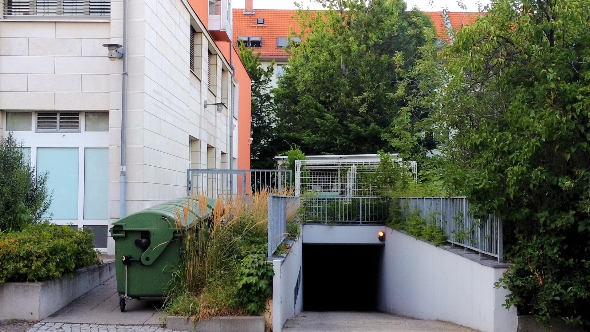 Garagenzufahrt