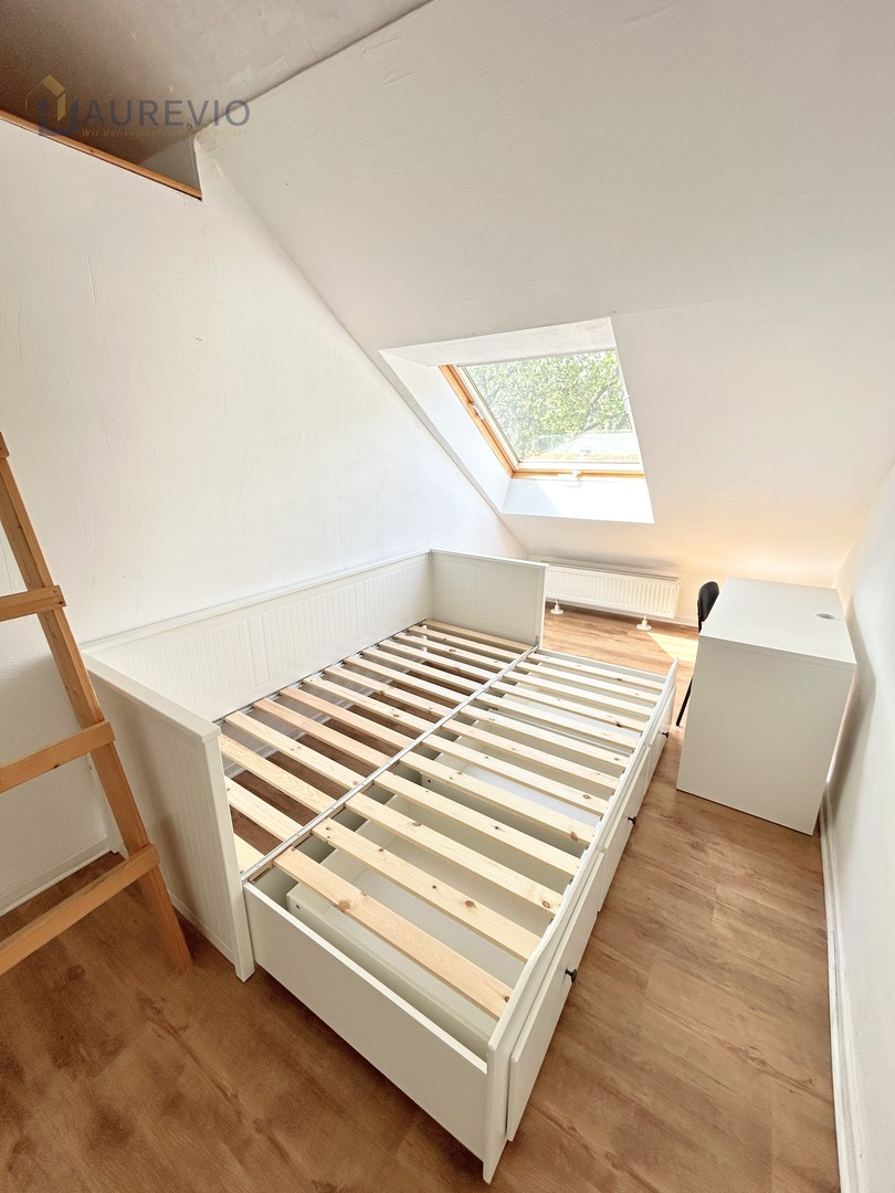 Zimmer (Links)