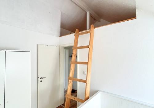 Zimmer (Links)