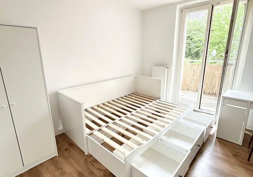 Zimmer (Rechts)