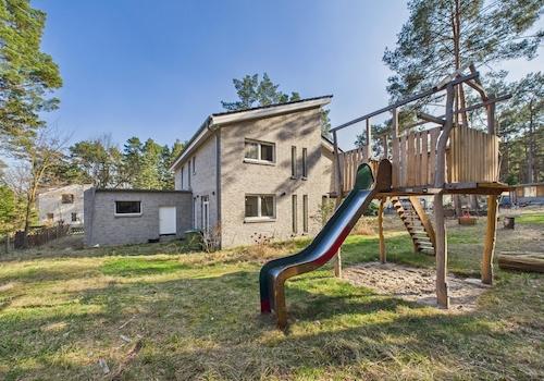 Hausrückansicht