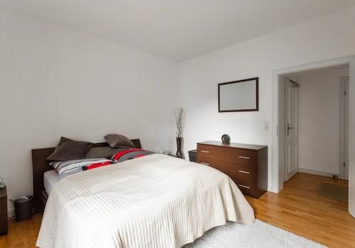 9281734482105