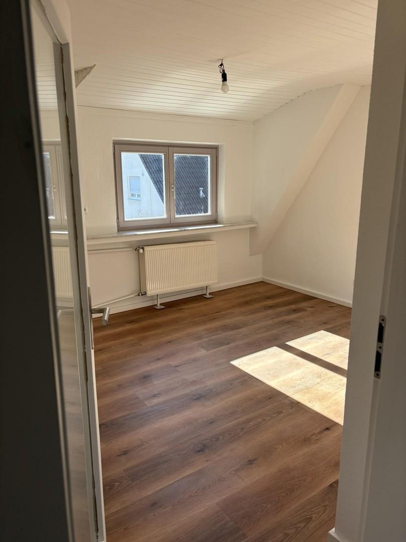 Erstes Schlafzimmer 1
