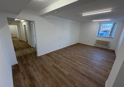 Blick auf Zimmer 1 und Flur