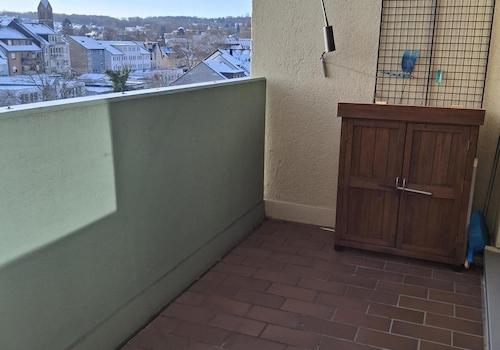 Sonnenbalkon mit Markise