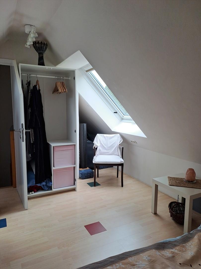 Schlafzimmer 2