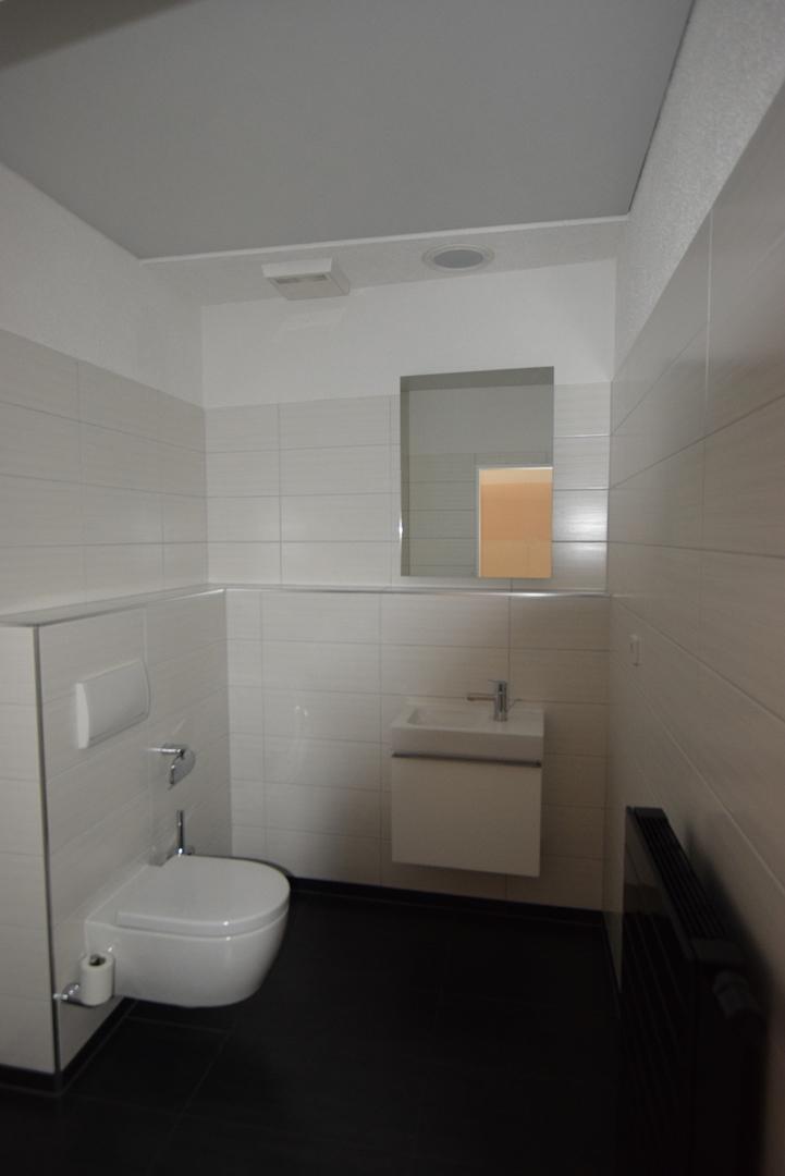 Kunden WC unten