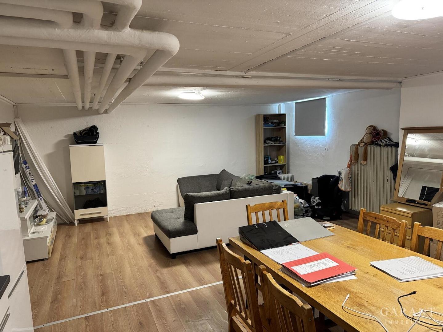 Apartement im Untergeschoss