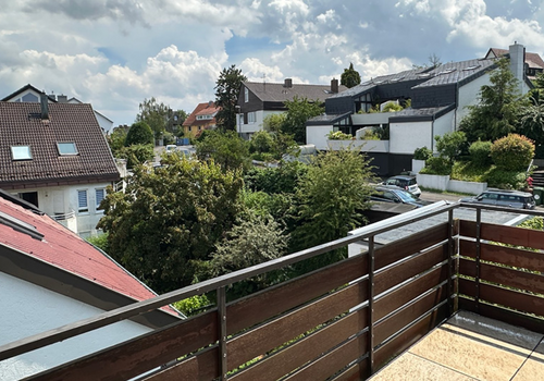 Balkon unmöbliert