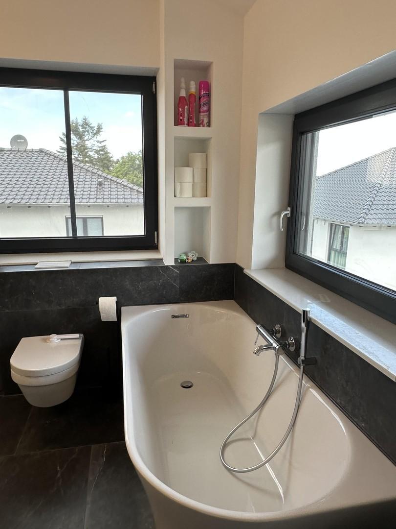 Elternbadezimmer