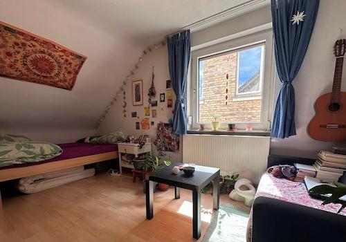 Schlafzimmer Teilansicht 2