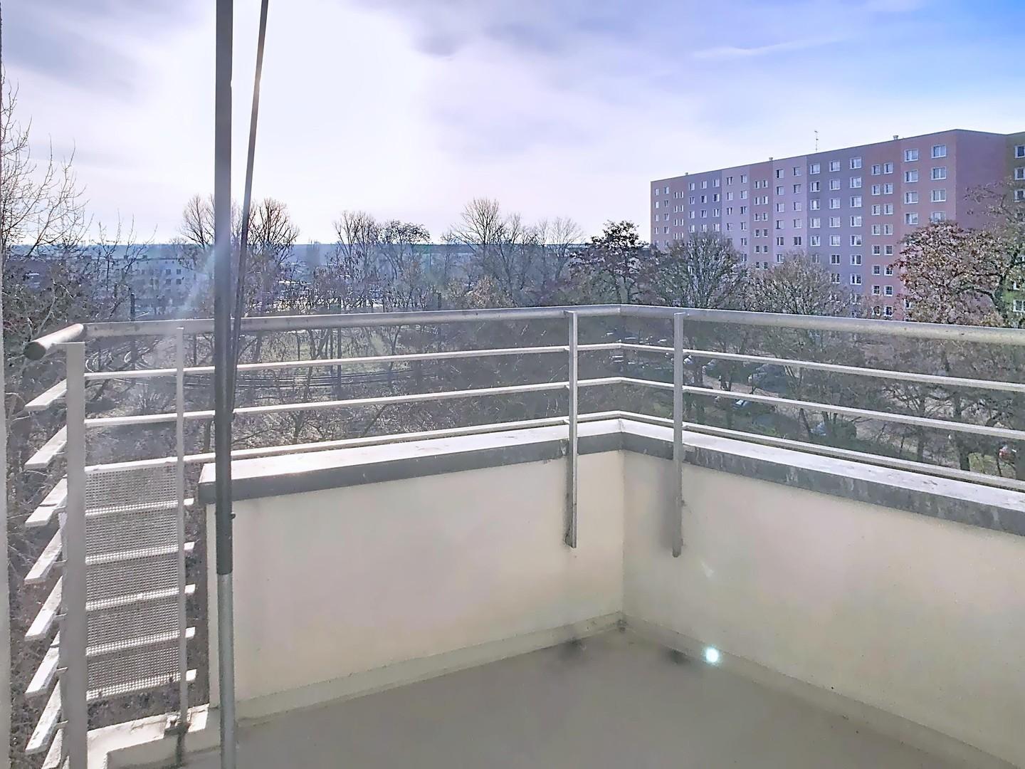 Sonnenbalkon mit Aussicht