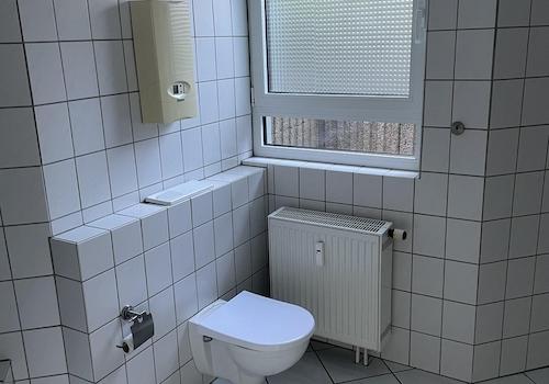 Bad mit Durchlauferhitzer