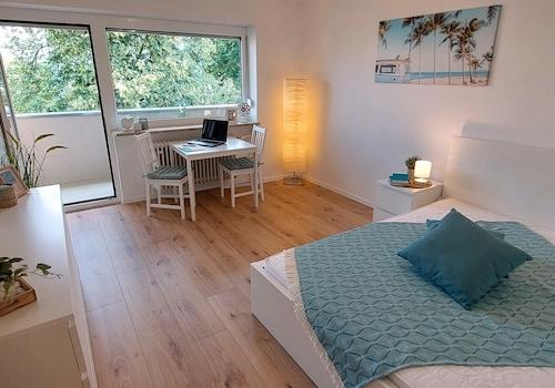 Wohn/Schlafzimmer 1