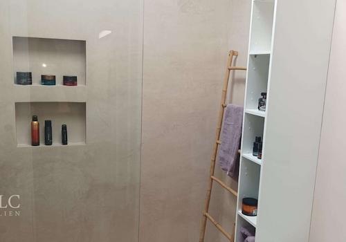 2. Bad / Dusche 