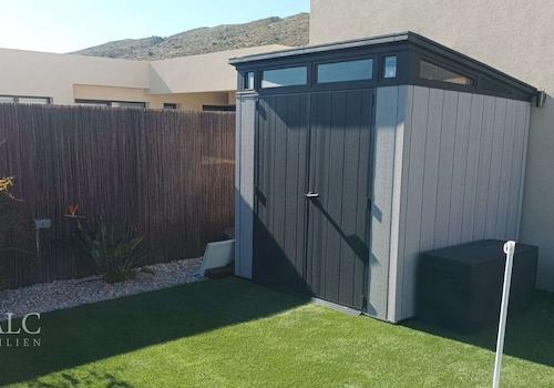 Garten- Abstellhaus