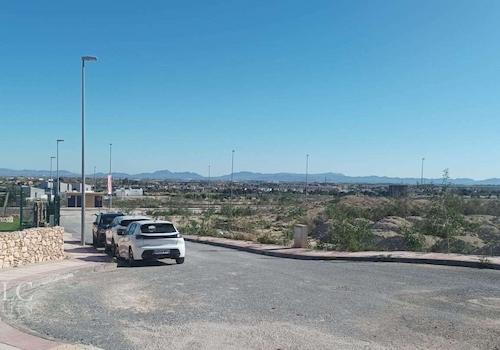 20 Minuten zum Flugplatz Murcia