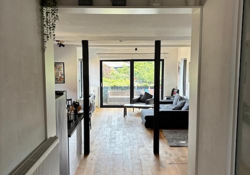 Blick in Wohn- Esszimmer