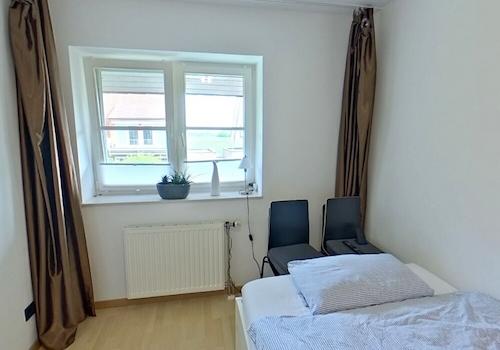 Schlafzimmer 2