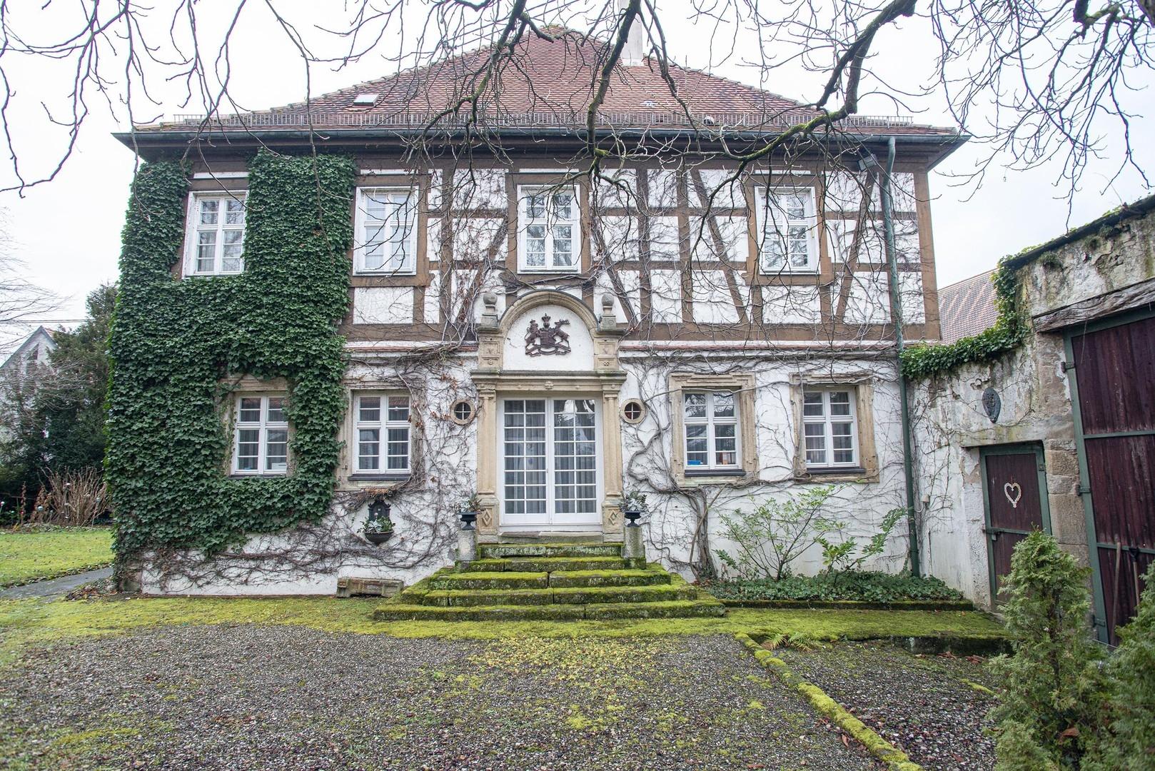 Herrenhaus Gartenseite